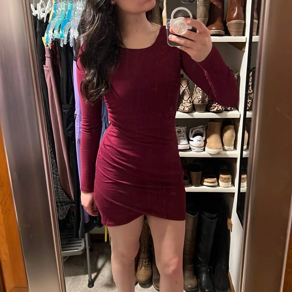 Long sleeve bodycon dress